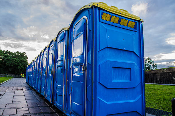 Affordable portable toilet rental in Remerton, GA